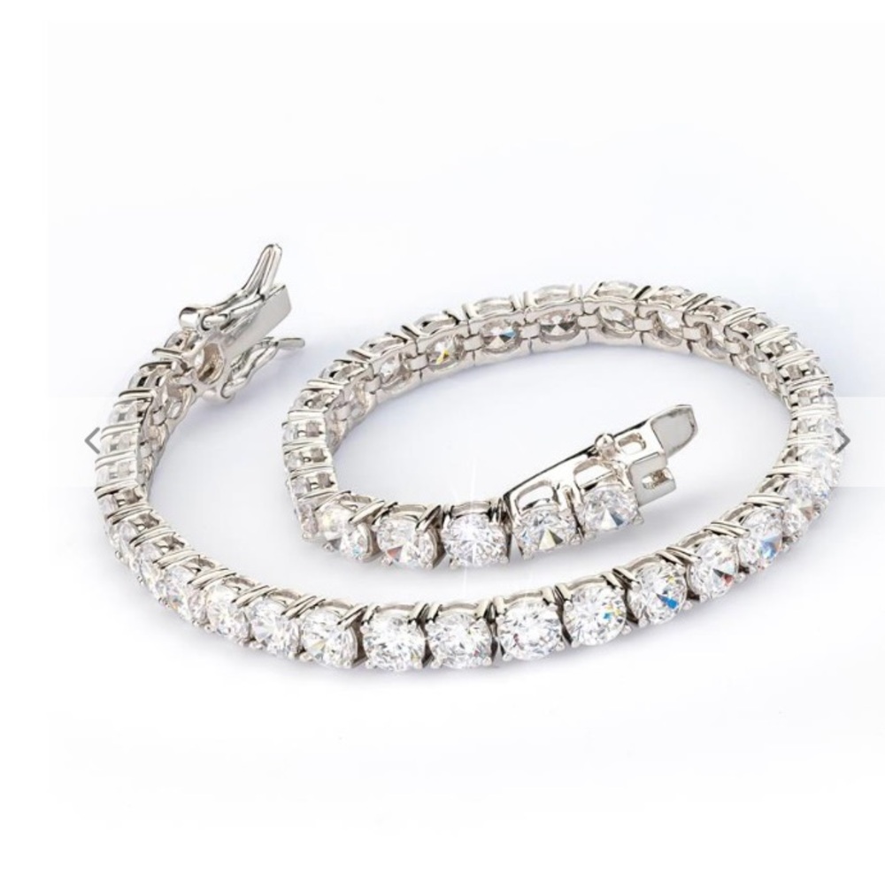 10 CAROT TENNIS BRACELET